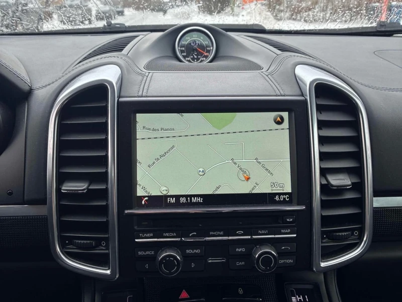 Porsche Cayenne TURBO AWD * ЛИЦЕНЗИРАН ДИЛЪР * , снимка 9 - Автомобили и джипове - 53344987