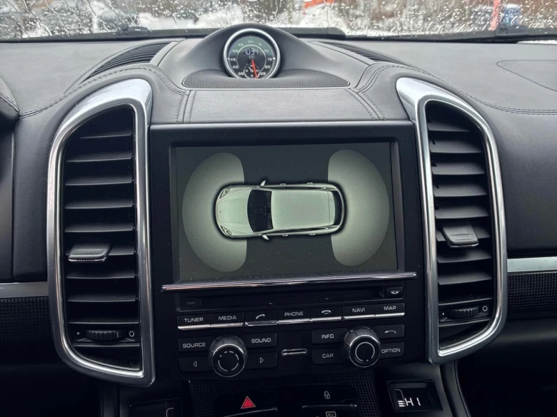Porsche Cayenne TURBO AWD * ЛИЦЕНЗИРАН ДИЛЪР * , снимка 11 - Автомобили и джипове - 53344987