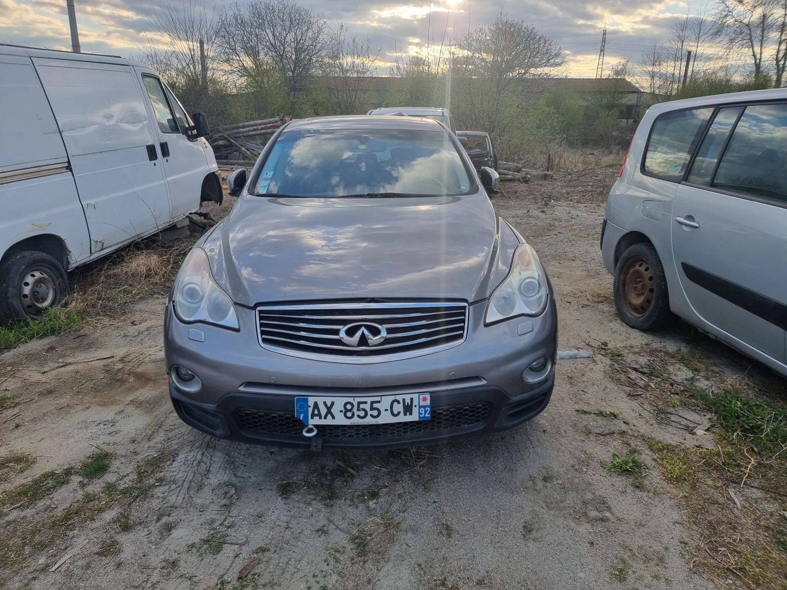 Infiniti Ex30 3бр 3,0d НА ЧАСТИ  - изображение 6