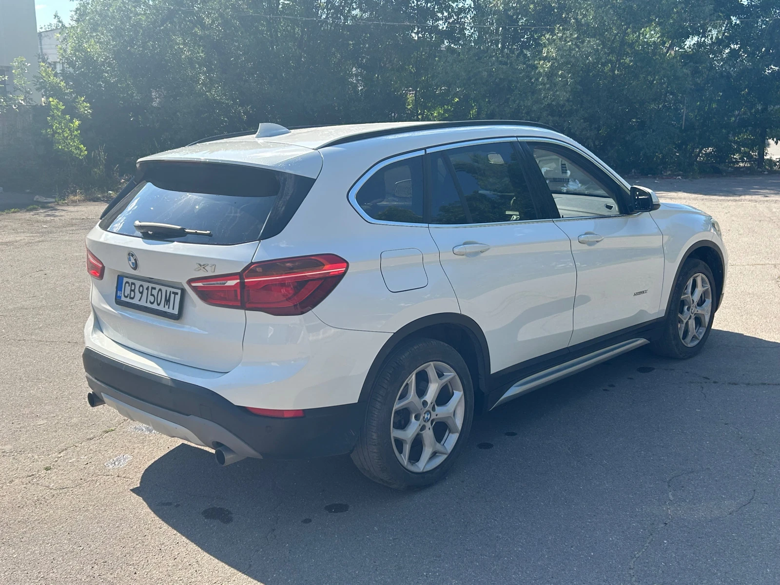 BMW X1 2.0i xDrive - изображение 5