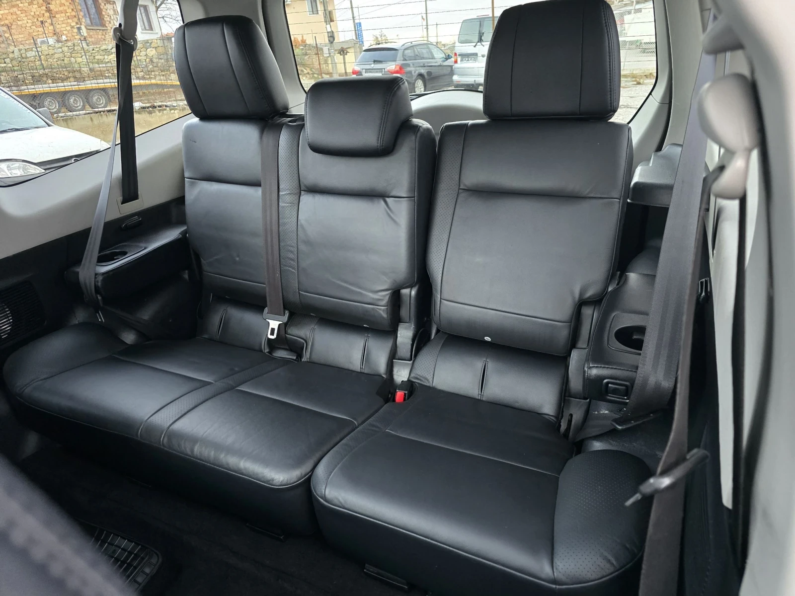 Mitsubishi Pajero 3.2 DID 170 К.С АВТОМАТ / ПАНОРАМА / НАВИ / КАМЕРА - изображение 9