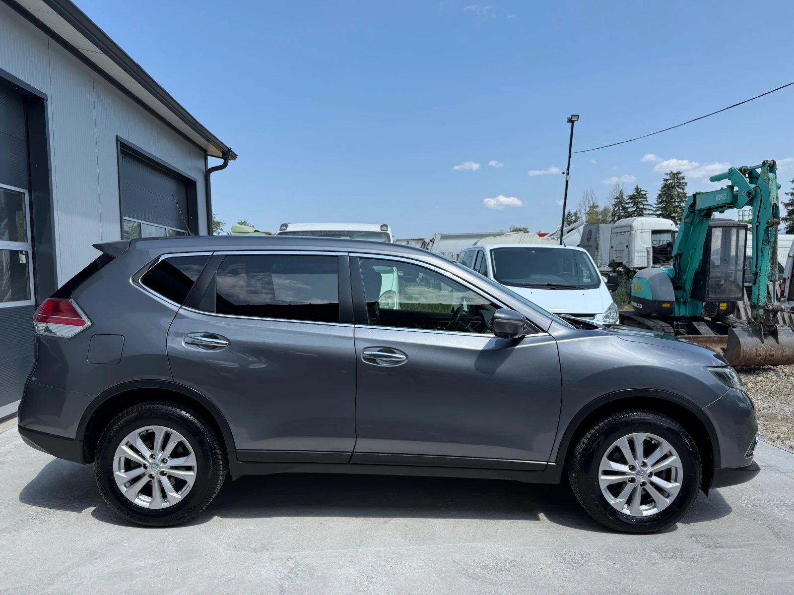 Nissan X-trail 1.6tdci AVT/360 view  - изображение 8