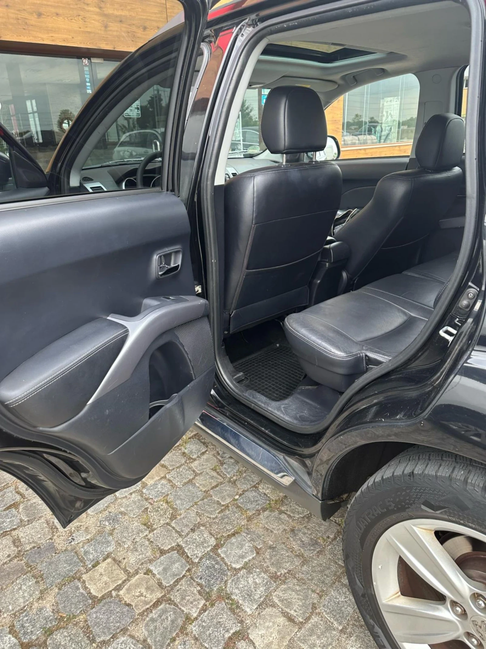 Peugeot 4007 2.2 - изображение 9
