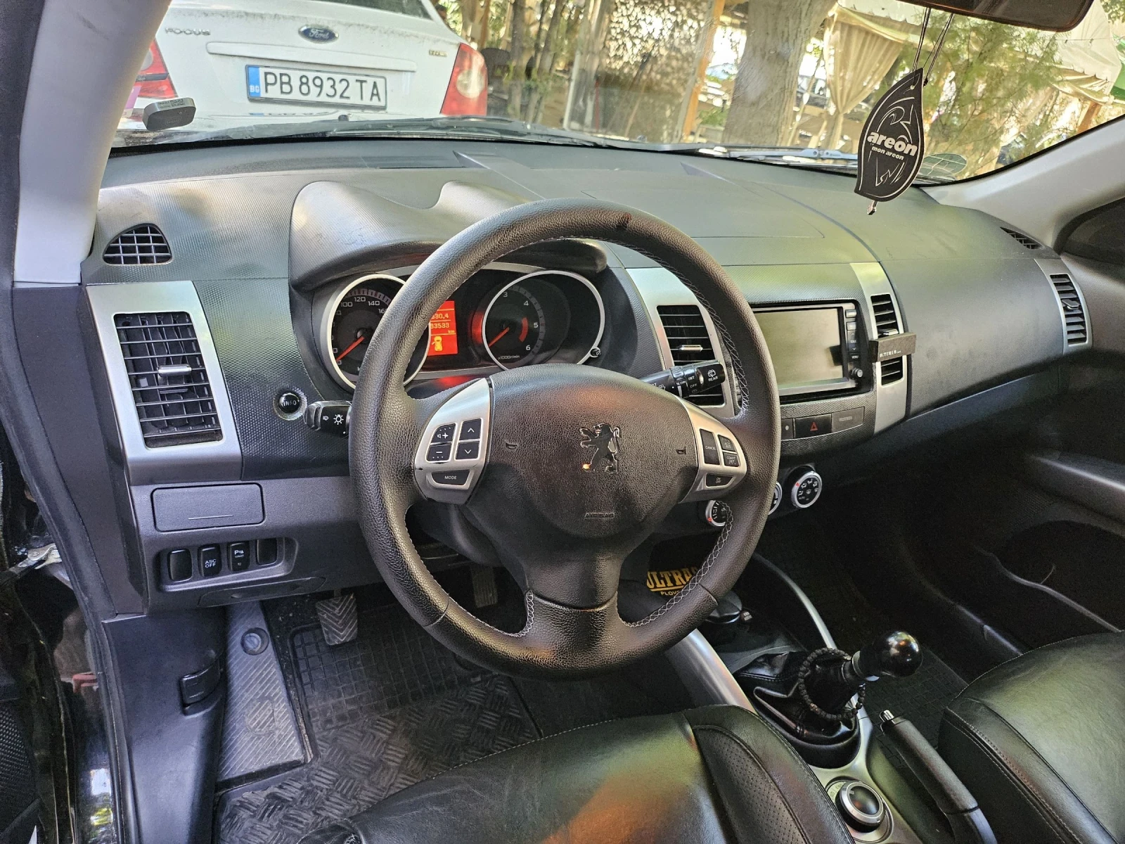 Peugeot 4007 2.2 - изображение 3