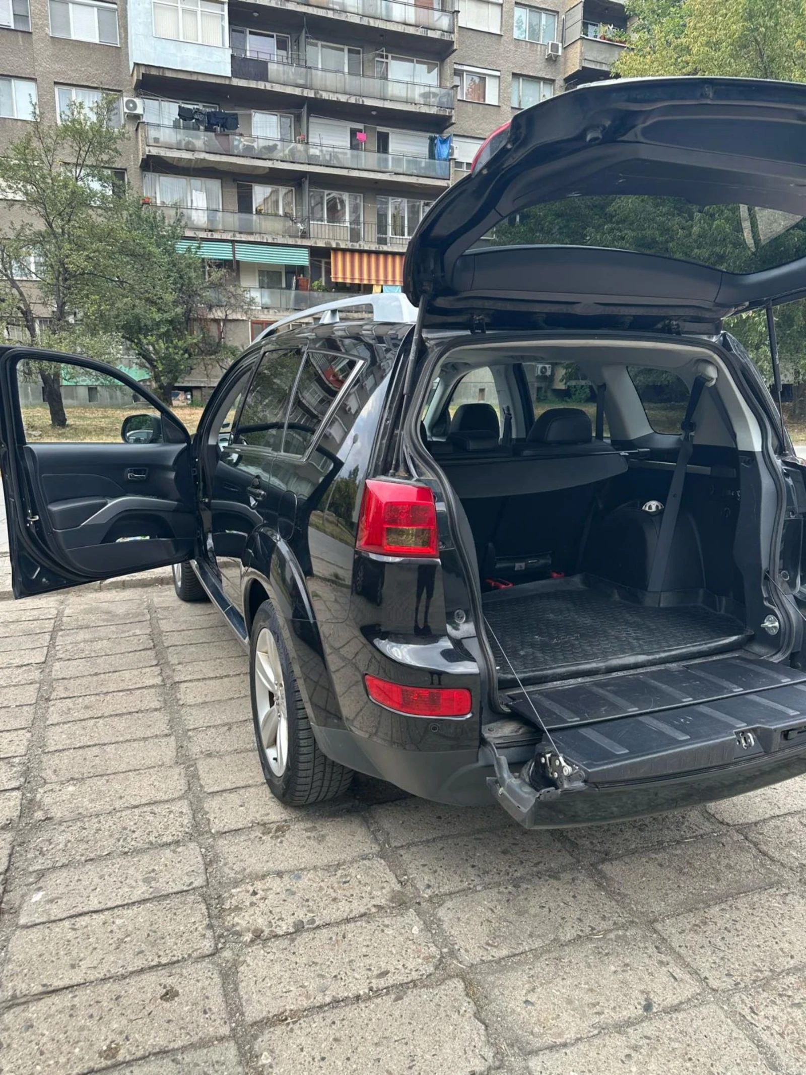 Peugeot 4007 2.2 - изображение 7