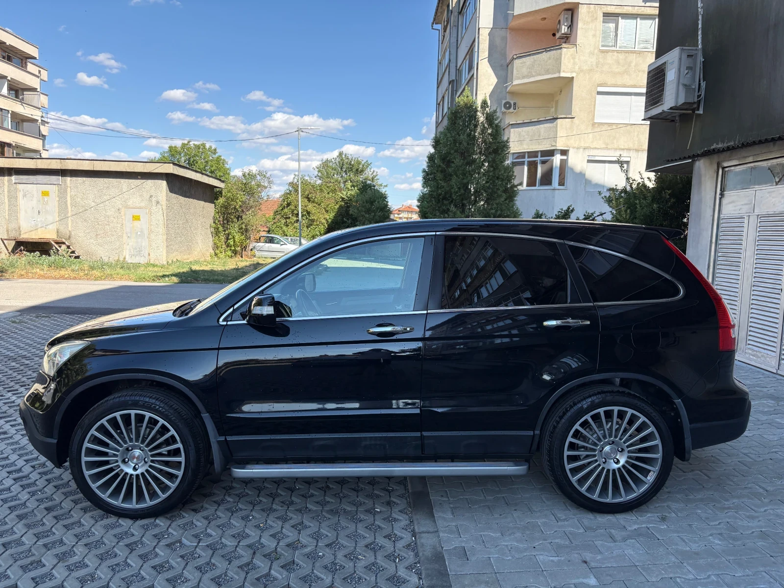 Honda Cr-v 100k KM  EXECUTIV + DISTR AFS  Adaptive Ligths LPG - изображение 3