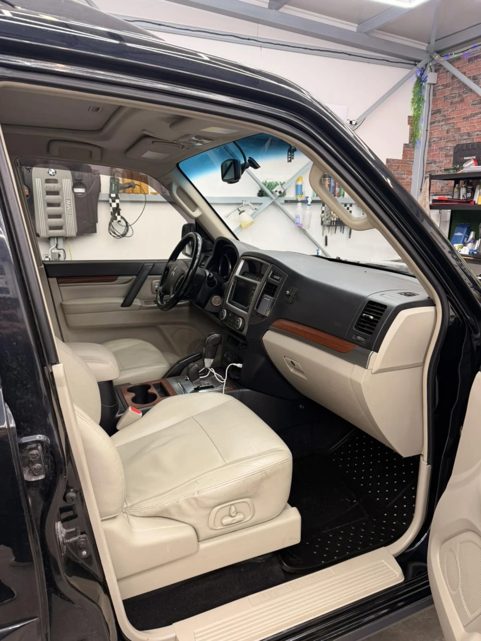 Mitsubishi Pajero  - изображение 6