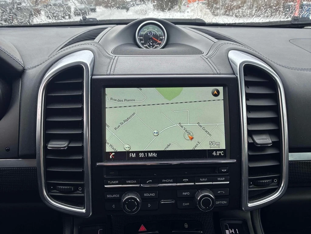 Porsche Cayenne TURBO AWD * ЛИЦЕНЗИРАН ДИЛЪР *  - изображение 9