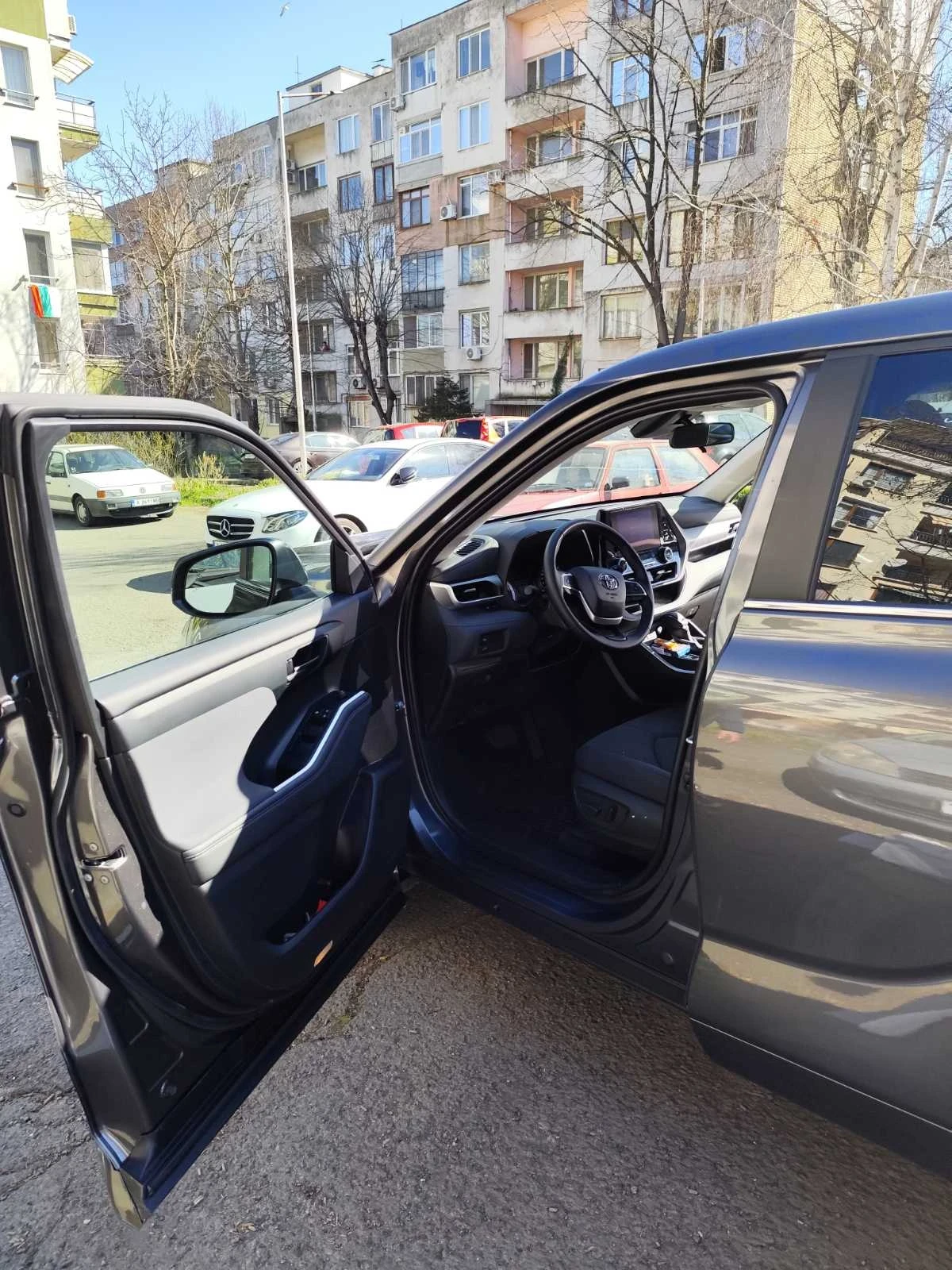 Toyota Highlander, снимка 6 - Автомобили и джипове - 53769310