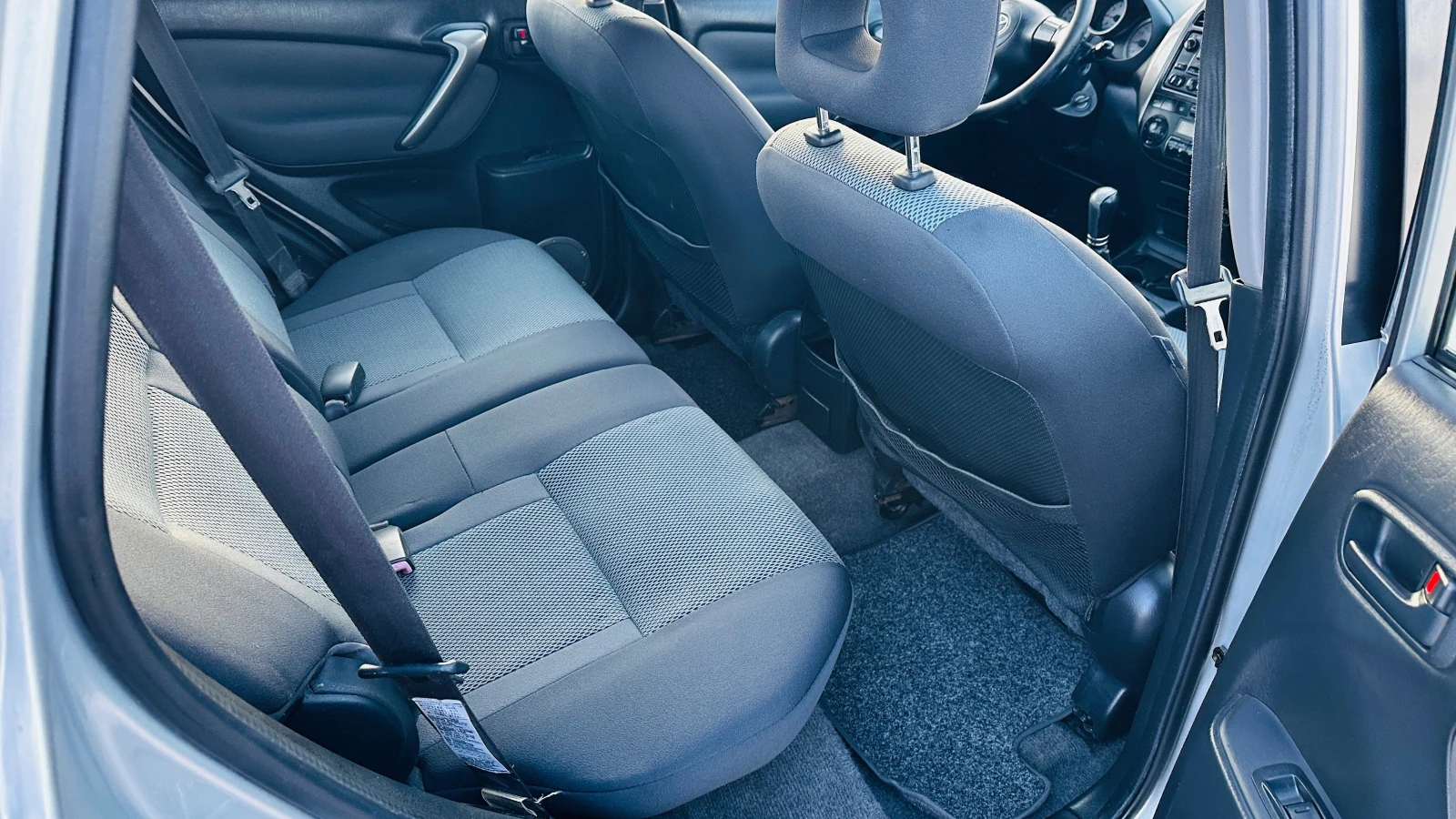 Toyota Rav4 2.0d4d🇮🇹 face lift, снимка 8 - Автомобили и джипове - 53818505