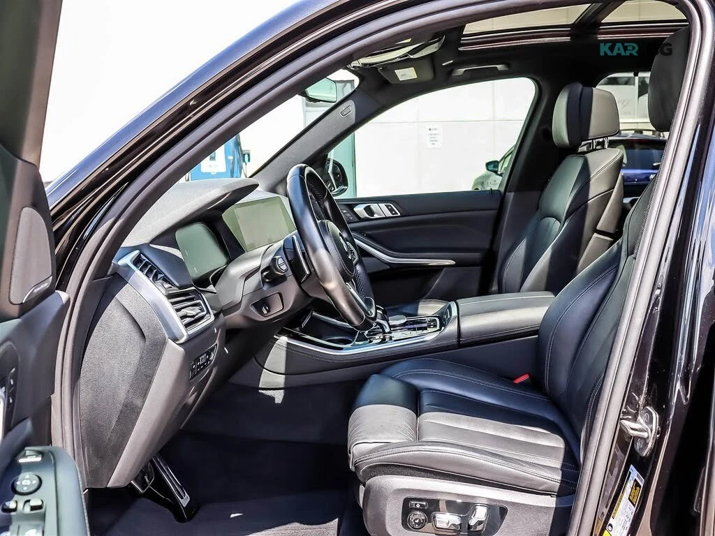 BMW X5 xDrive40i * M-Package *  AвтоКредит * (ЦЕНА ДО БГ), снимка 8 - Автомобили и джипове - 55177465