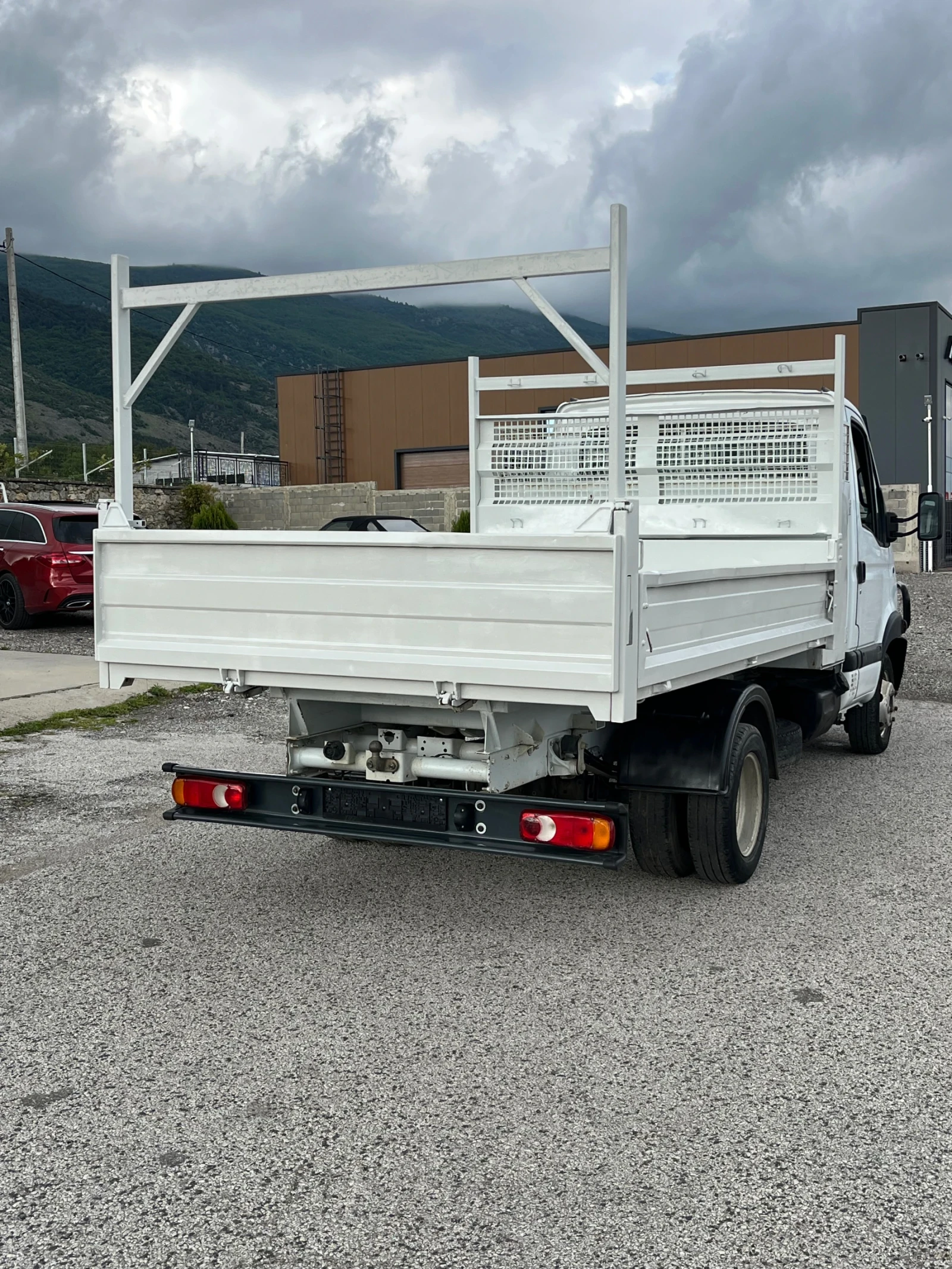 Renault Master 2.8 самосвал 3.5 тона Б категоря  - изображение 8