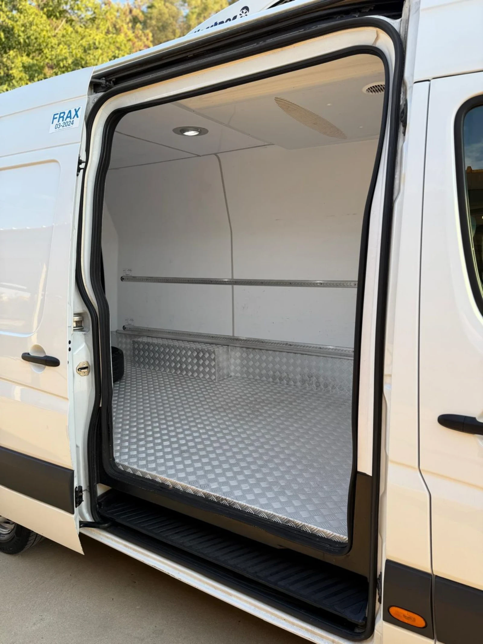 Mercedes-Benz Sprinter 316 !!!!!ВСИЧКИ ЕКСТРИ !!!!!! ХЛАДИЛЕН!!!!! ТОП!!!!! - изображение 7