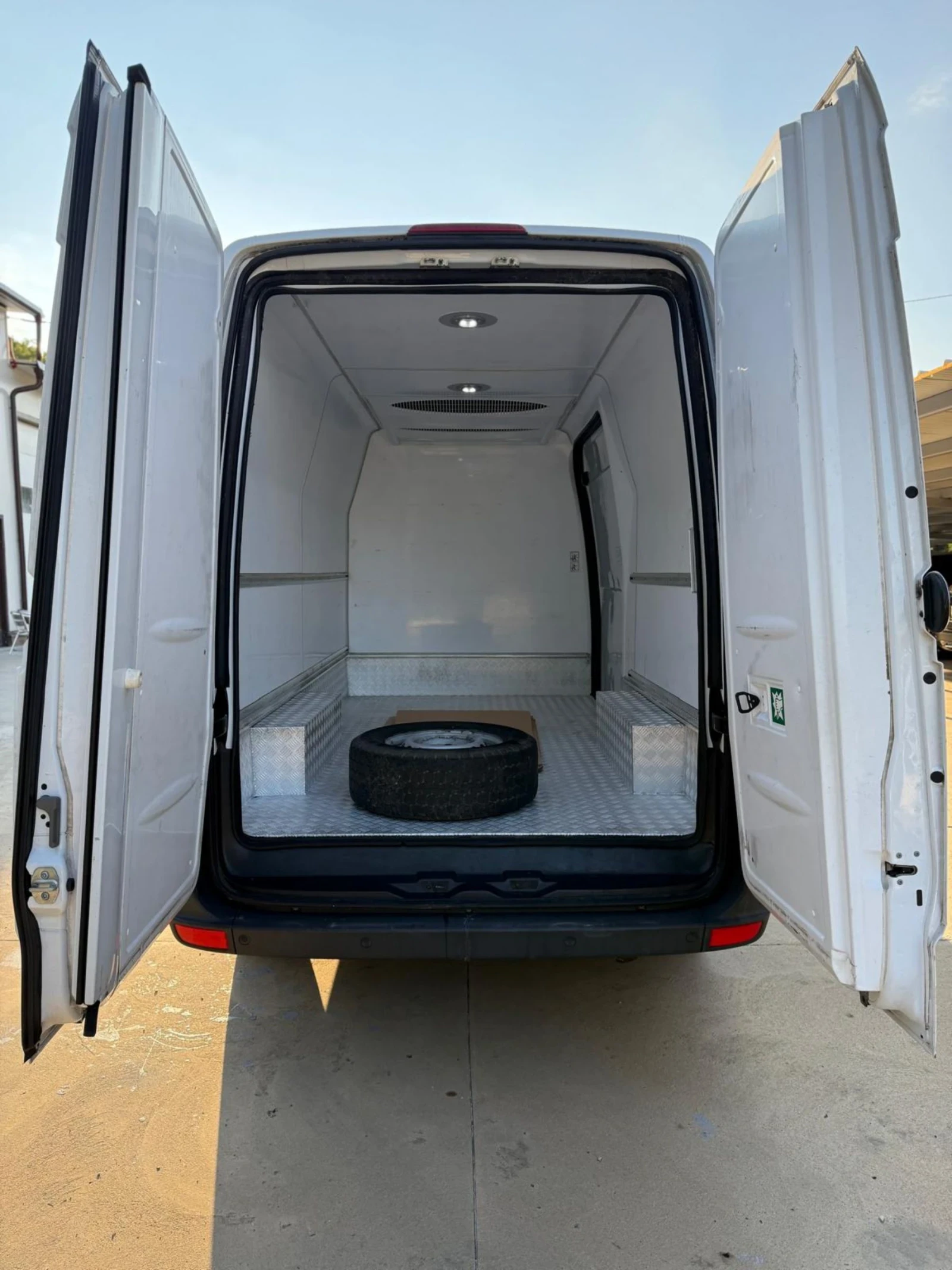 Mercedes-Benz Sprinter 316 !!!!!ВСИЧКИ ЕКСТРИ !!!!!! ХЛАДИЛЕН!!!!! ТОП!!!!! - изображение 6