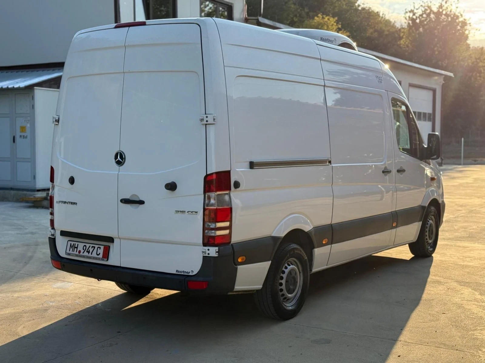 Mercedes-Benz Sprinter 316 !!!!!ВСИЧКИ ЕКСТРИ !!!!!! ХЛАДИЛЕН!!!!! ТОП!!!!! - изображение 4