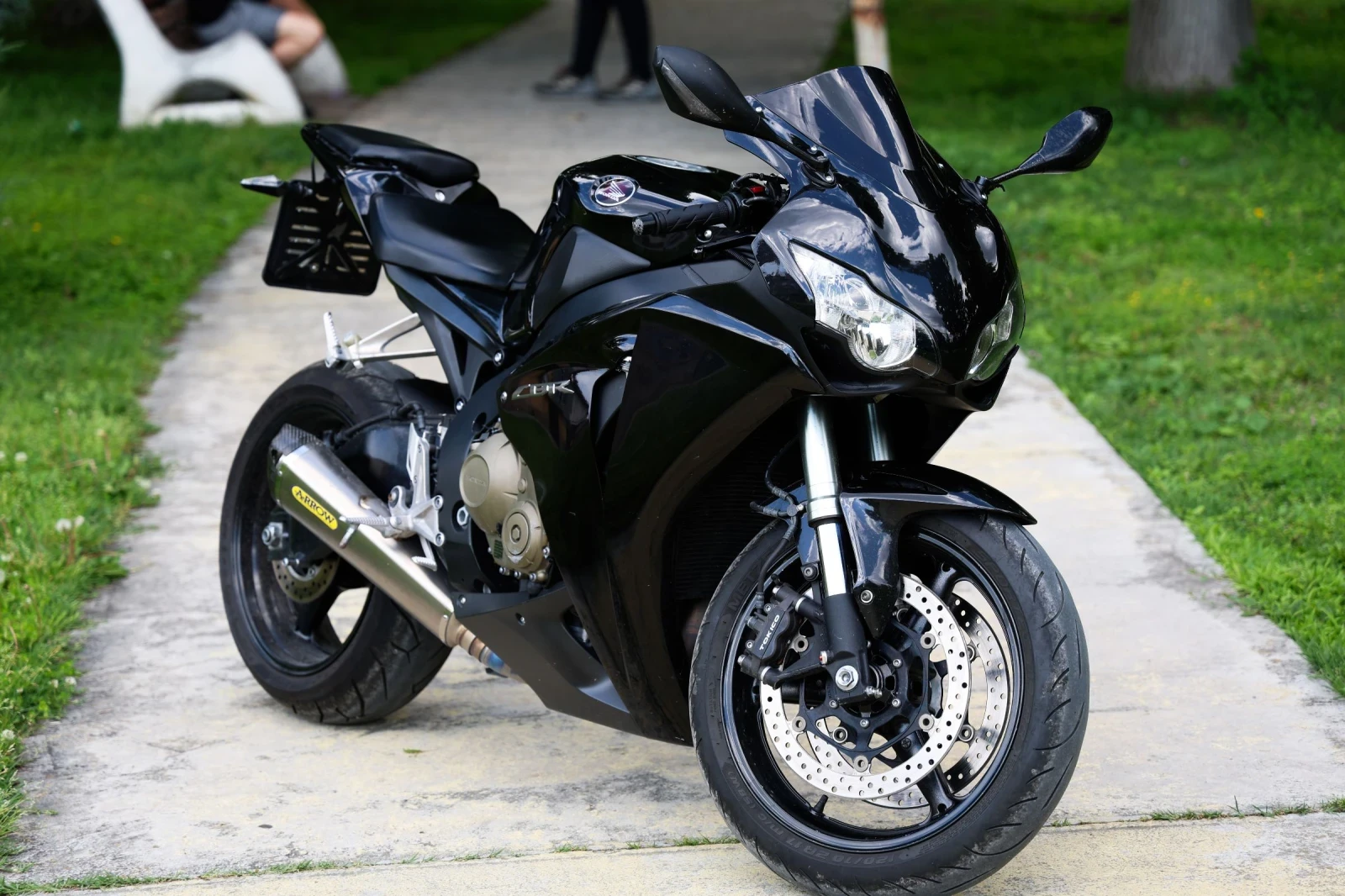 Honda Cbr 1000RR, снимка 2 - Мотоциклети и мототехника - 55192139