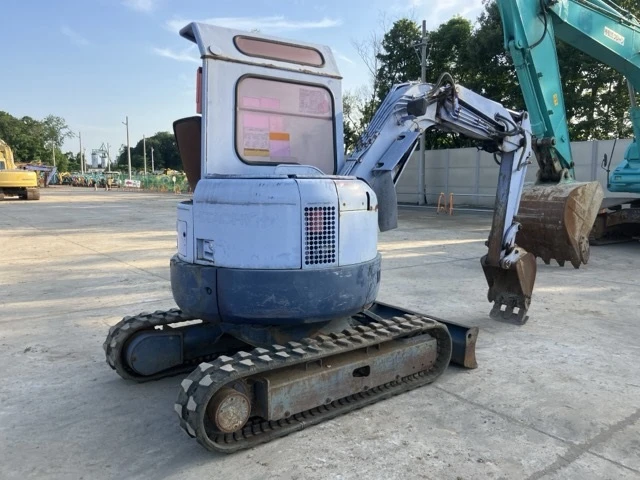 Багер Hitachi EX20UR-2C - ОЧАКВАН ВНОС 30.09.2025!!! - изображение 3