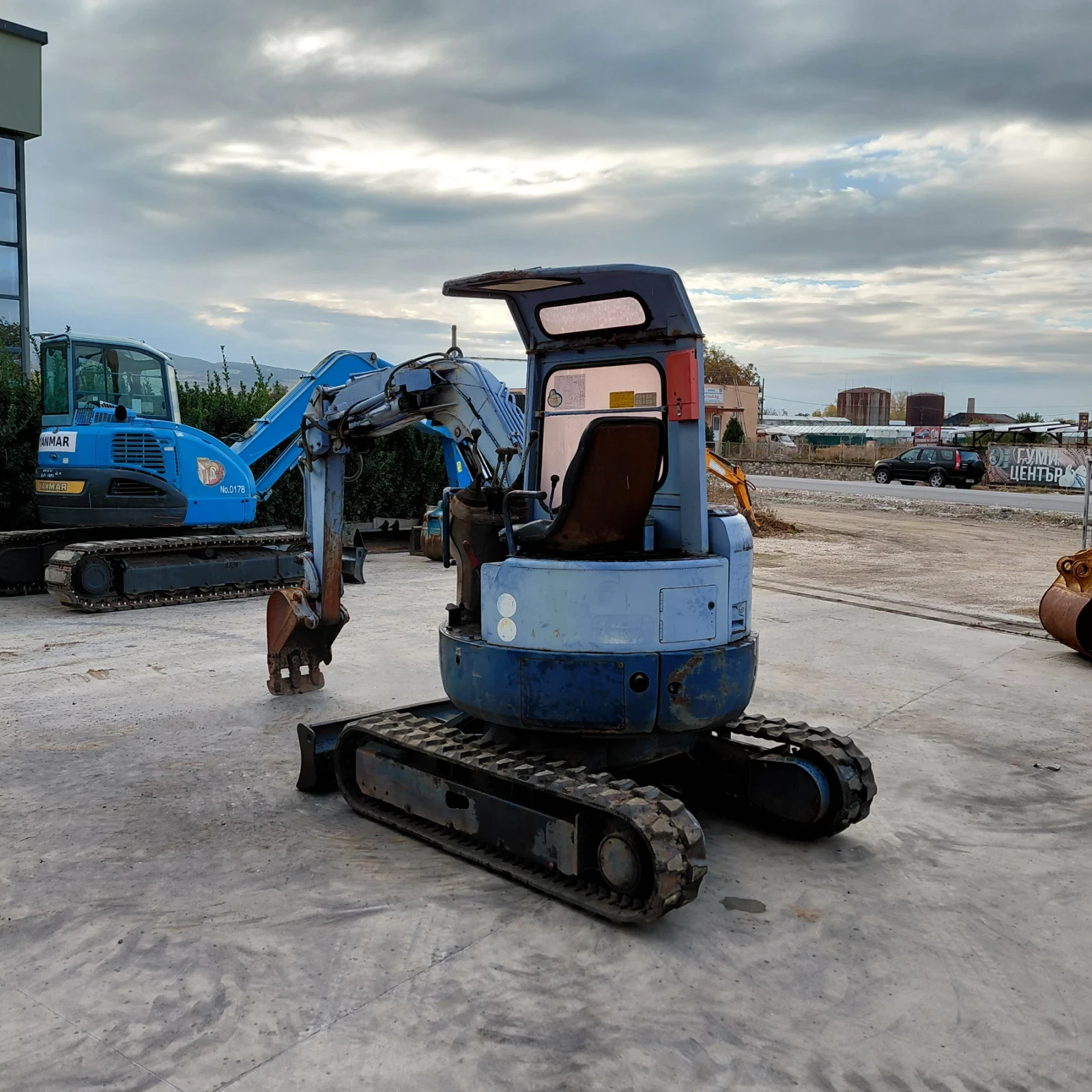 Багер Hitachi EX20UR-2C - ПРОМОЦИЯ!!! КРАЙНА ЦЕНА!!! - изображение 3