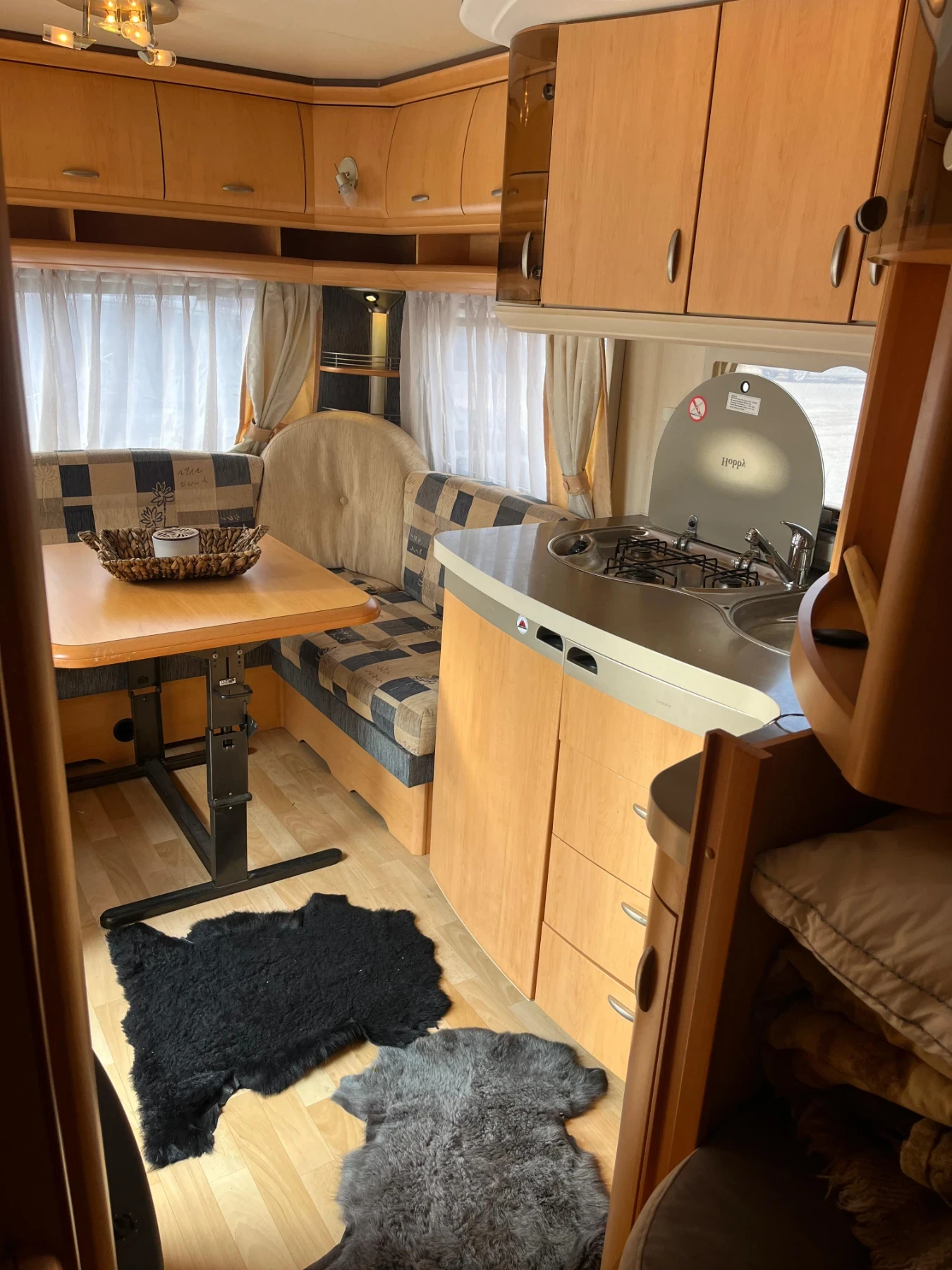 Каравана Hobby De luxe 460, снимка 1