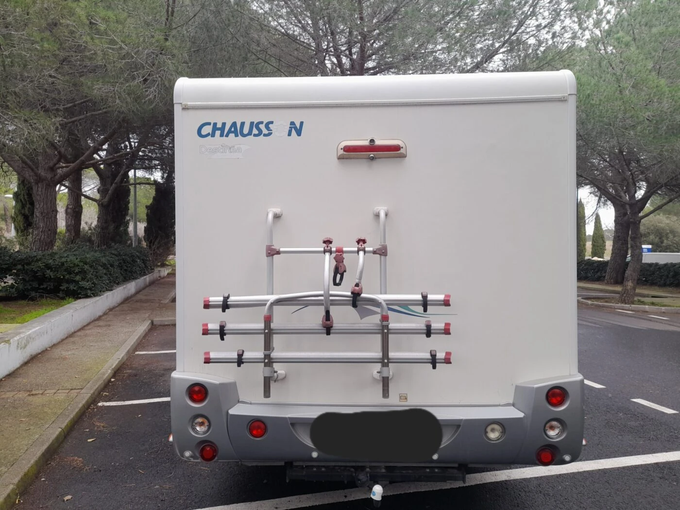 Кемпер Chausson Flash 12 Ford, снимка 5 - Каравани и кемпери - 55293912