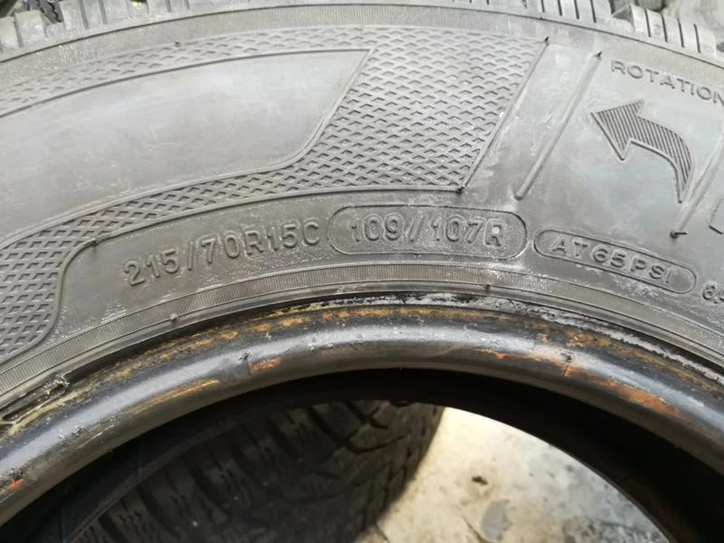 Гуми Зимни 215/70R15, снимка 5 - Гуми и джанти - 19551394