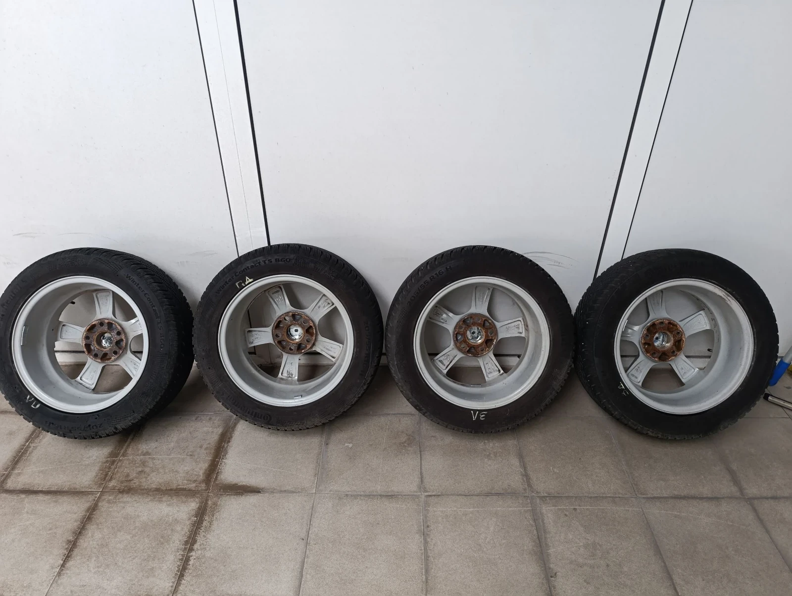 Джанти за Toyota Corolla, снимка 2 - Гуми и джанти - 54157291