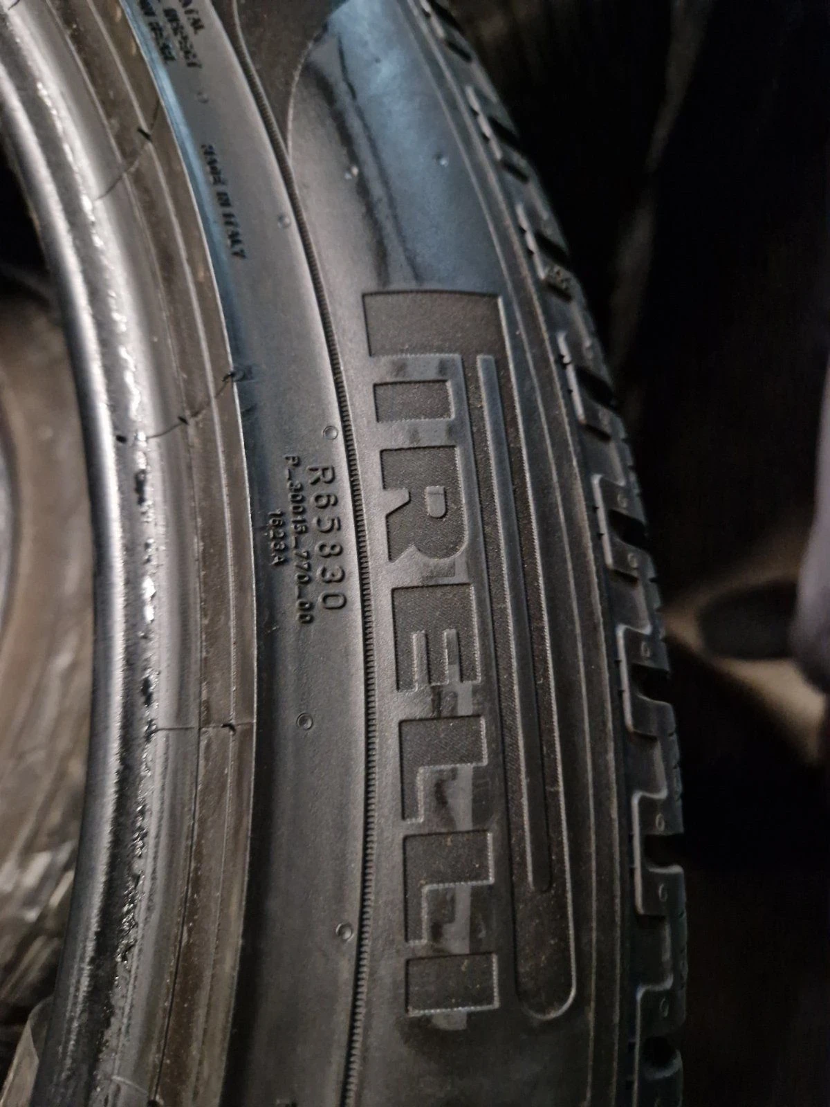 Гуми Зимни 315/35R22