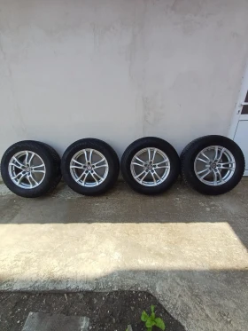        235/65R17  Mazda CX-7