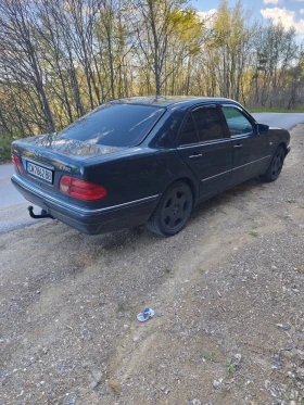 Mercedes-Benz E 280  GAZ 4MATIC, снимка 4