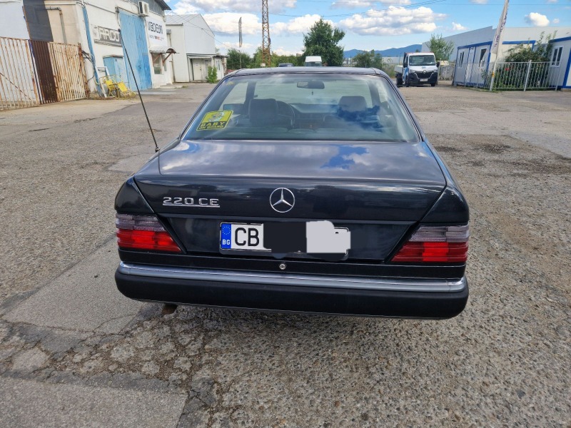 Mercedes-Benz E 220  W124 220 CE (2.2 150 коня), снимка 3 - Автомобили и джипове - 42174273