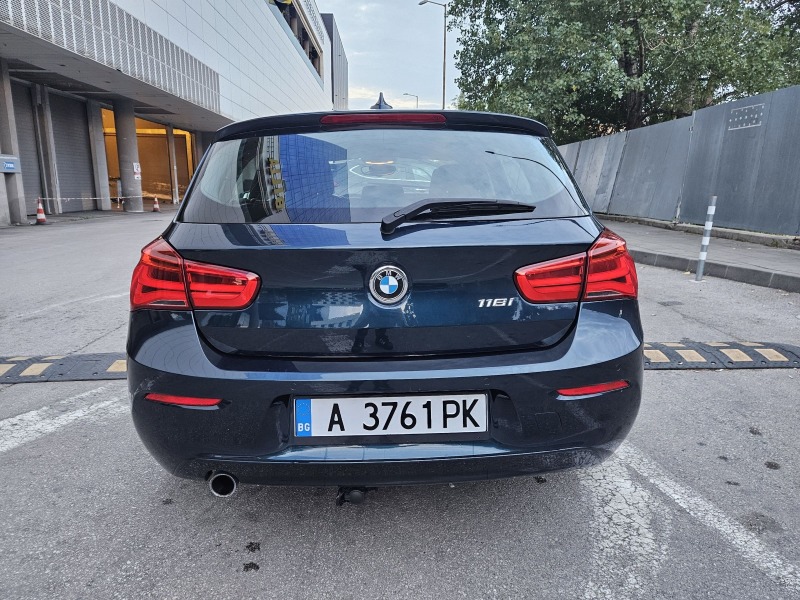 BMW 118 Adaptive Led, снимка 7 - Автомобили и джипове - 44615941