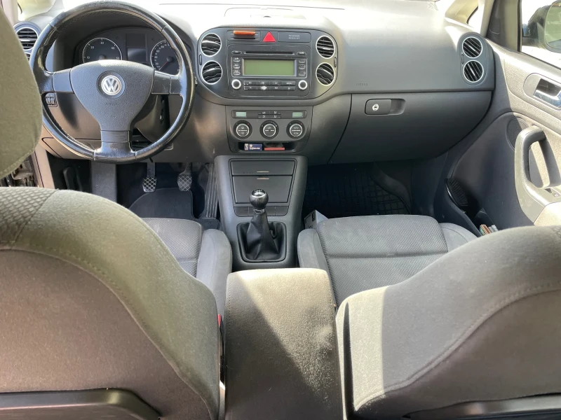 VW Golf Plus, снимка 7 - Автомобили и джипове - 47317798