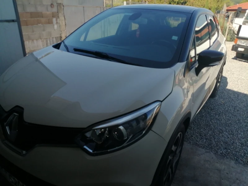 Renault Captur 1.2Tce, снимка 7 - Автомобили и джипове - 47368336