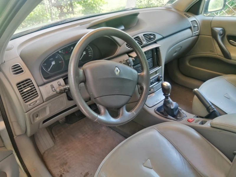Renault Laguna, снимка 11 - Автомобили и джипове - 52544088