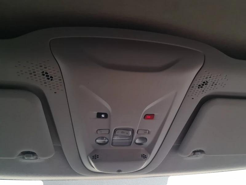 Peugeot Partner 1.5 HDI / navi / euro 6, снимка 17 - Автомобили и джипове - 51798395