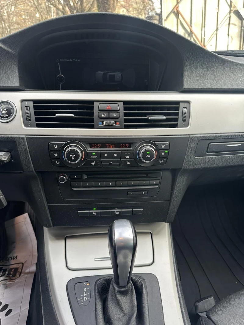 BMW 320 D - x-drive M pakcket, снимка 10 - Автомобили и джипове - 52411817