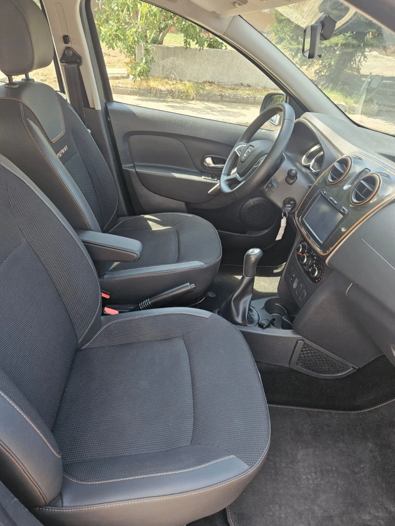 Dacia Sandero Stepway 0.9tce , снимка 2 - Автомобили и джипове - 52694240