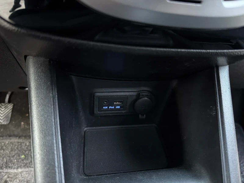 Hyundai Ix20, снимка 12 - Автомобили и джипове - 53276051