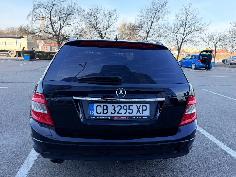 Mercedes-Benz C 180 AMG Avangard Гаражен автомобил, снимка 5 - Автомобили и джипове - 53534185