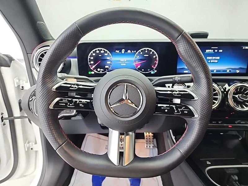 Mercedes-Benz CLA CLA250 4MATIC| 221к.с.| ВКЛ.ТЕХНОТЕСТ, снимка 9 - Автомобили и джипове - 55101496