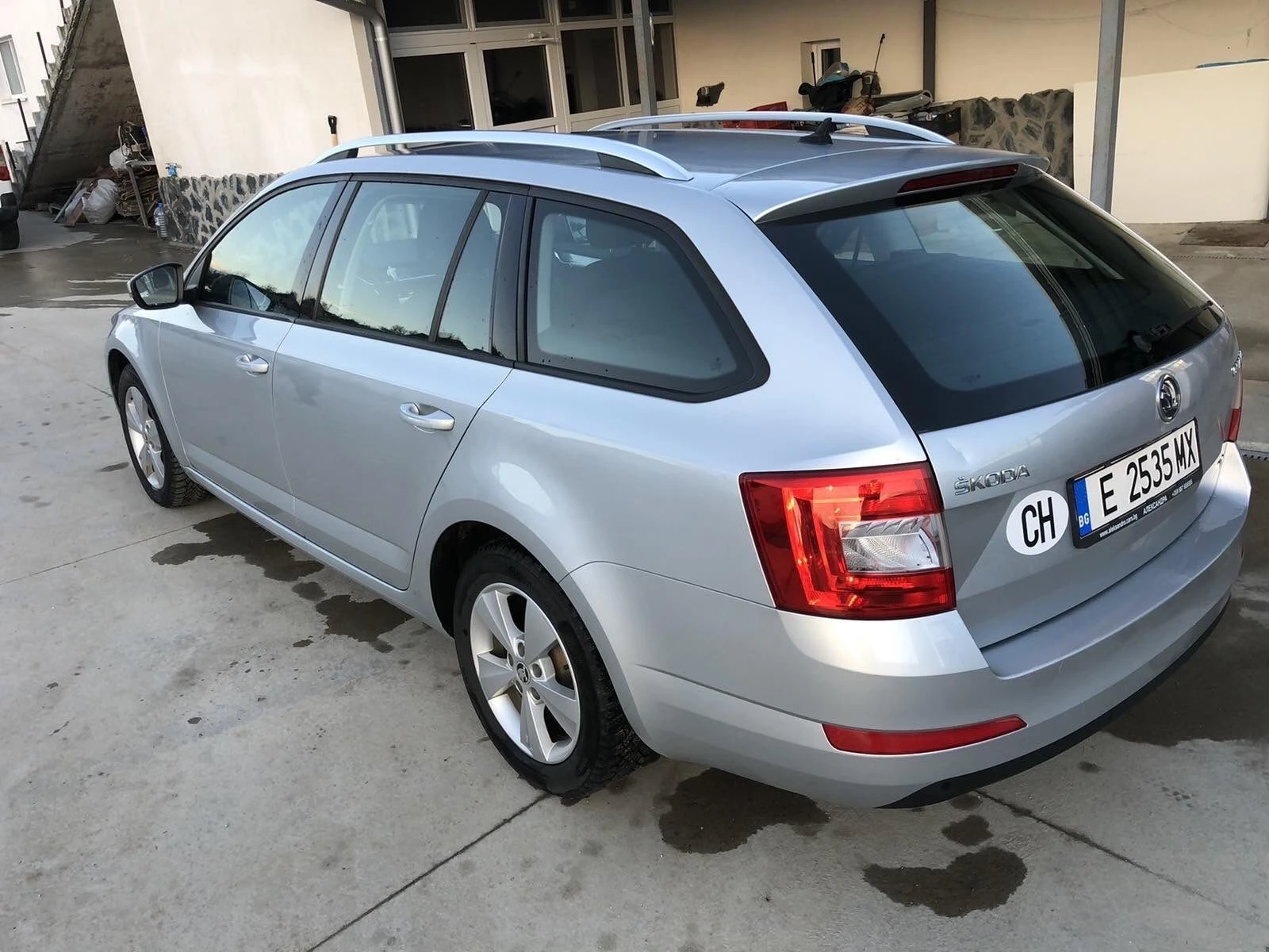 Skoda Octavia 1.6 4x4 - изображение 7