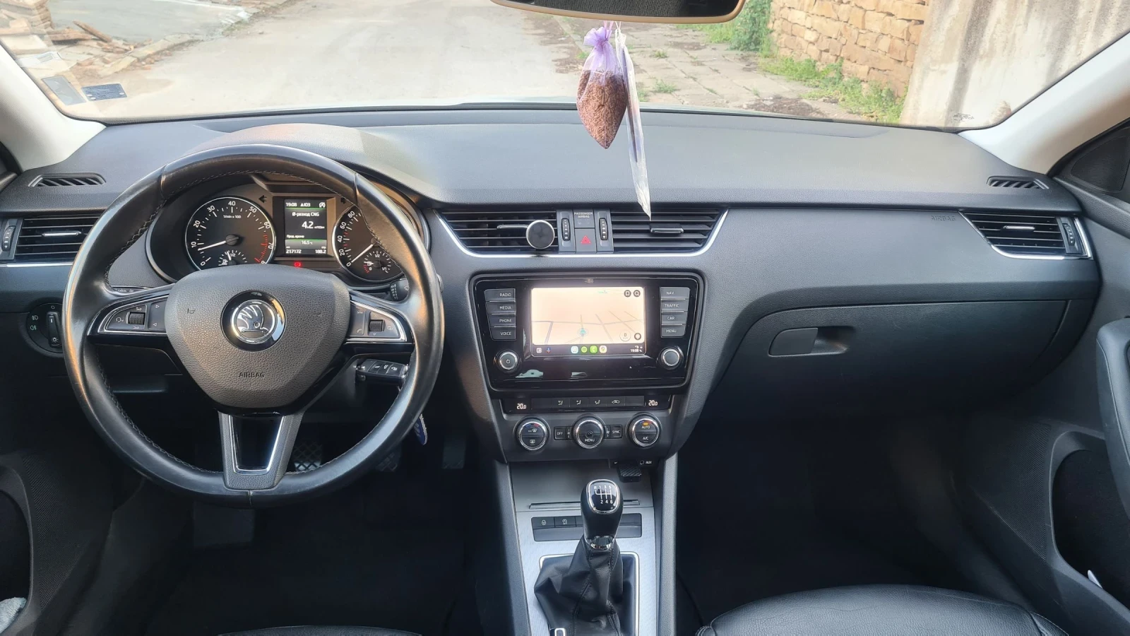 Skoda Octavia 1.4G-tec* Нави+ Кожа*  - изображение 7