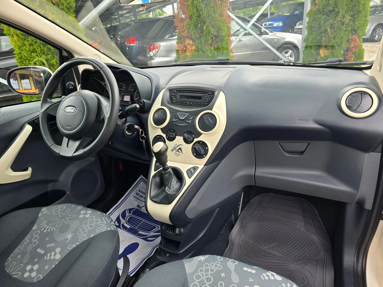 Ford Ka 1.2 КЛИМАТИК РЕАЛНИ КИЛОМЕТРИ - изображение 9