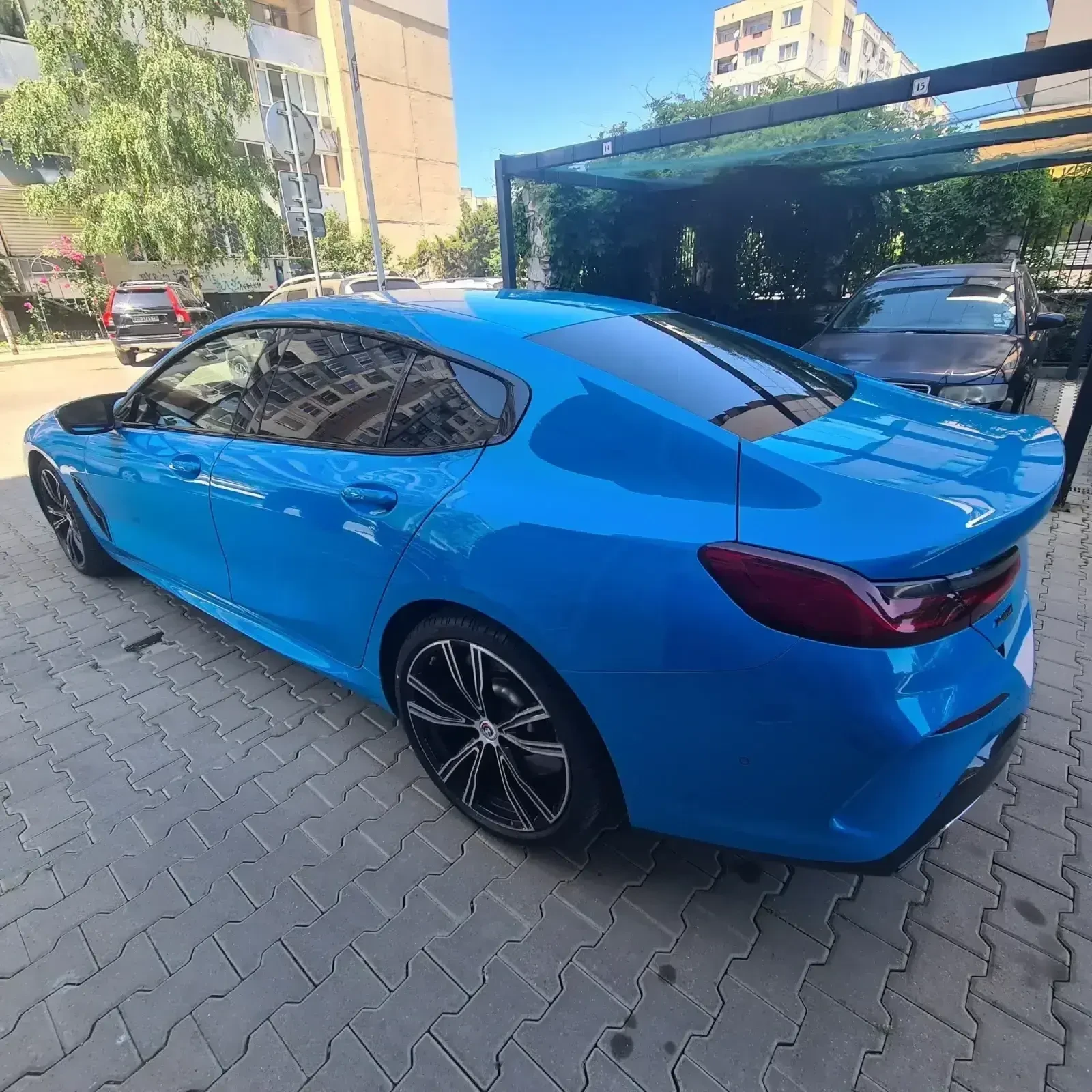 BMW 850  - изображение 2