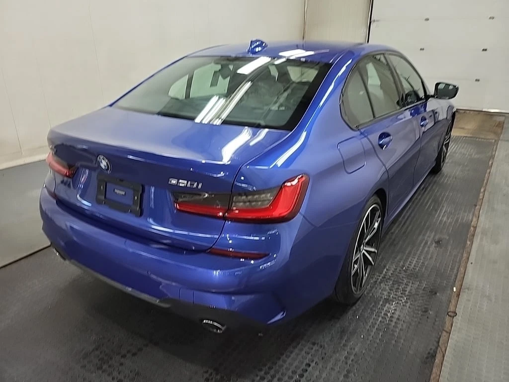 BMW 330  - изображение 3