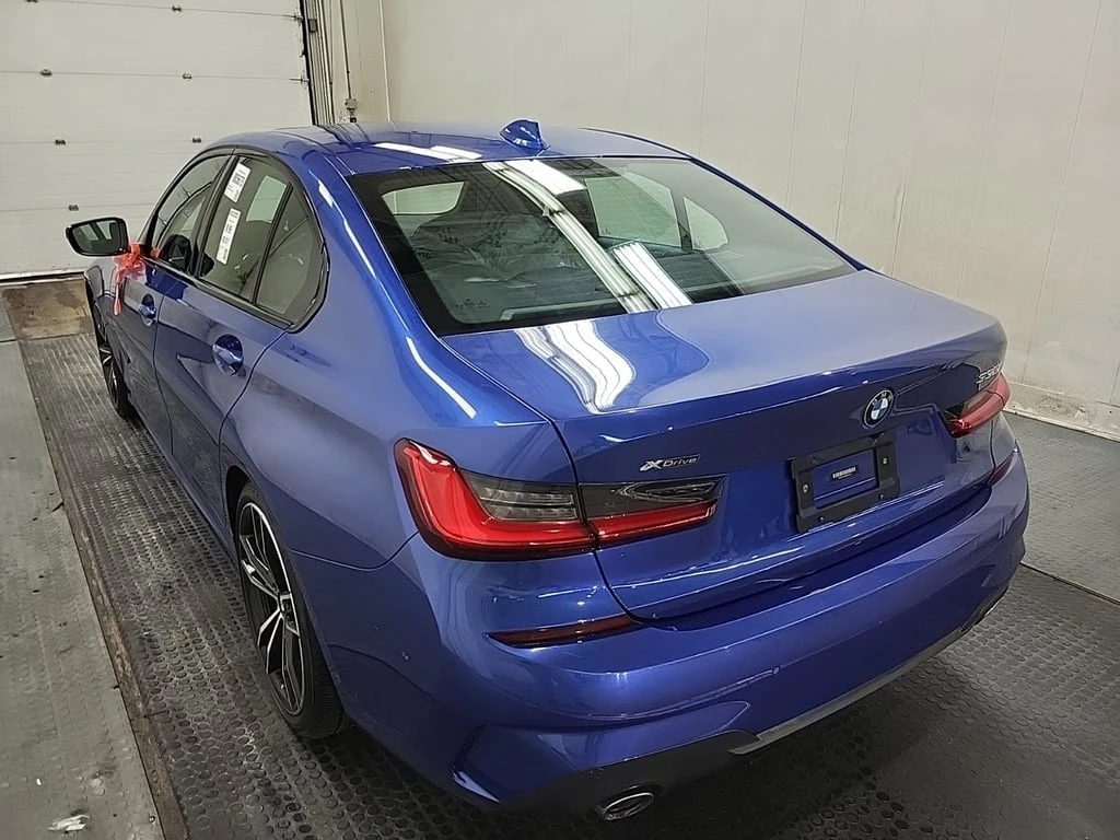 BMW 330  - изображение 4