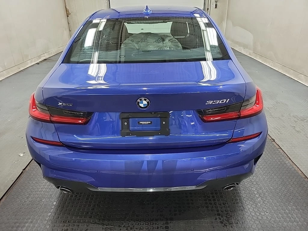 BMW 330  - изображение 6