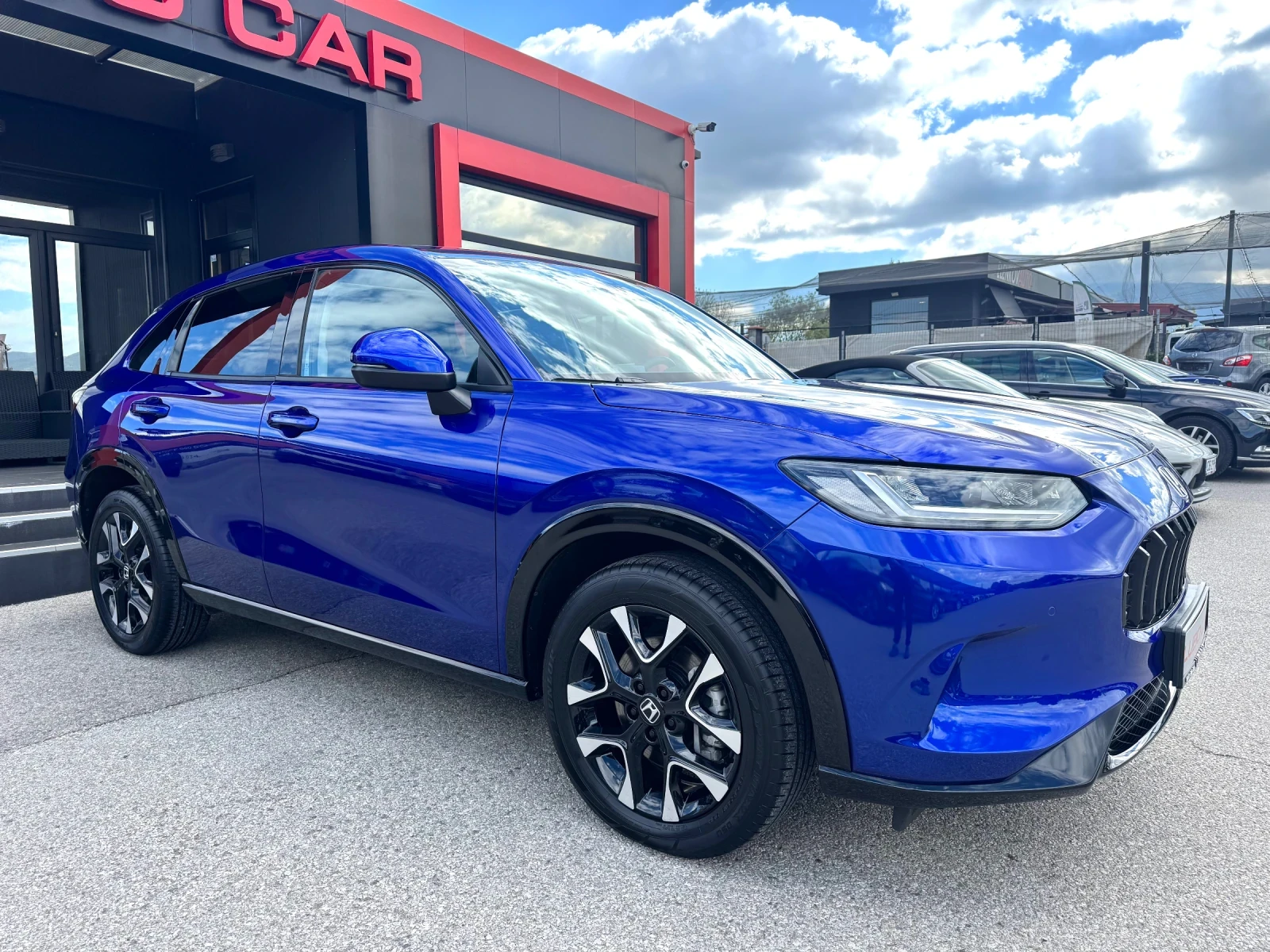 Honda ZR-V 2.0i-HYBRID-FULL LED-KEYLESS-ПАНОРАМА-FULL FULL - изображение 6