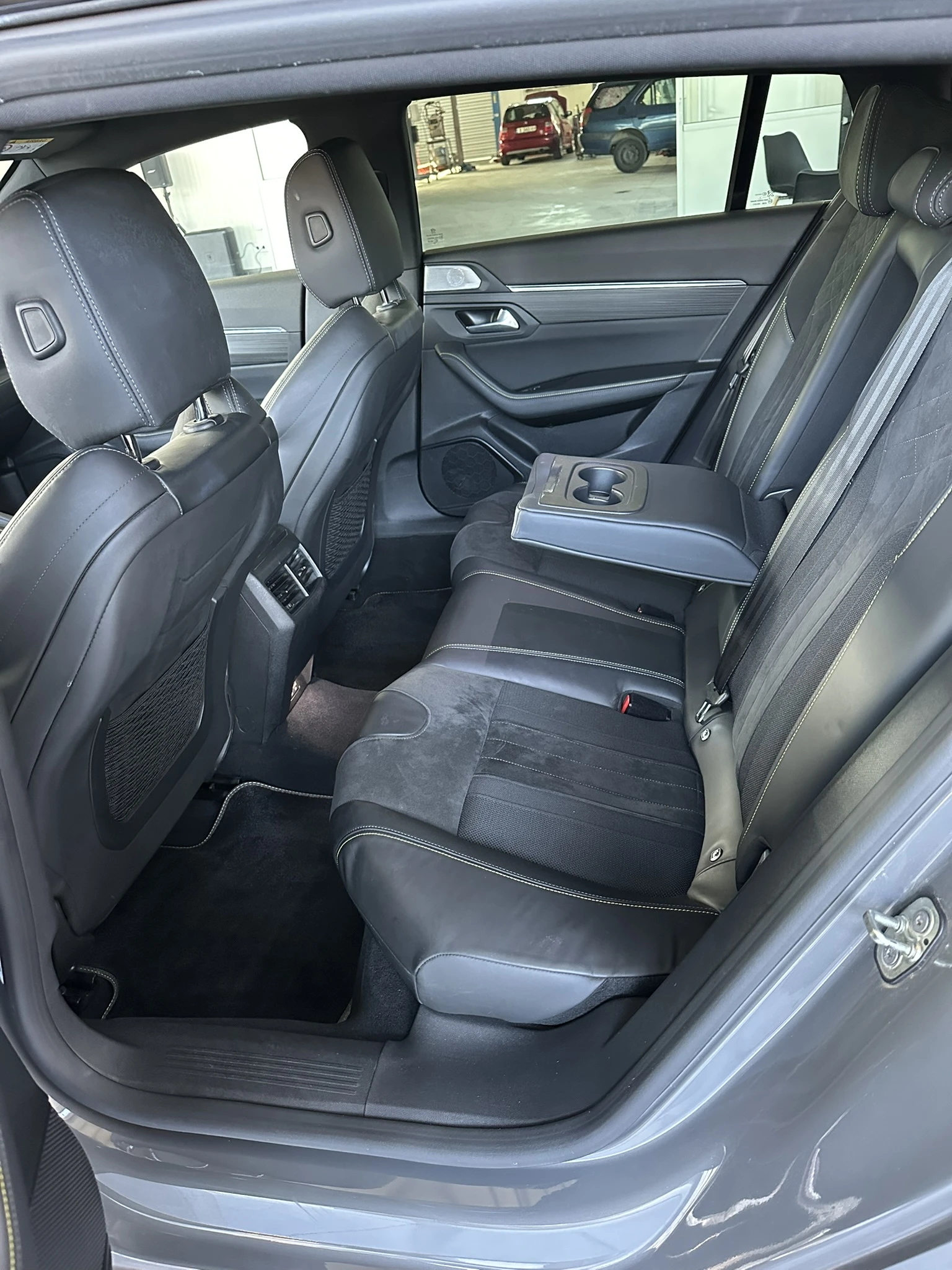 Peugeot 508 PSE 1.6 Plug-in HYBRID AWD 360 e-EAT8 | Mobile.bg   7