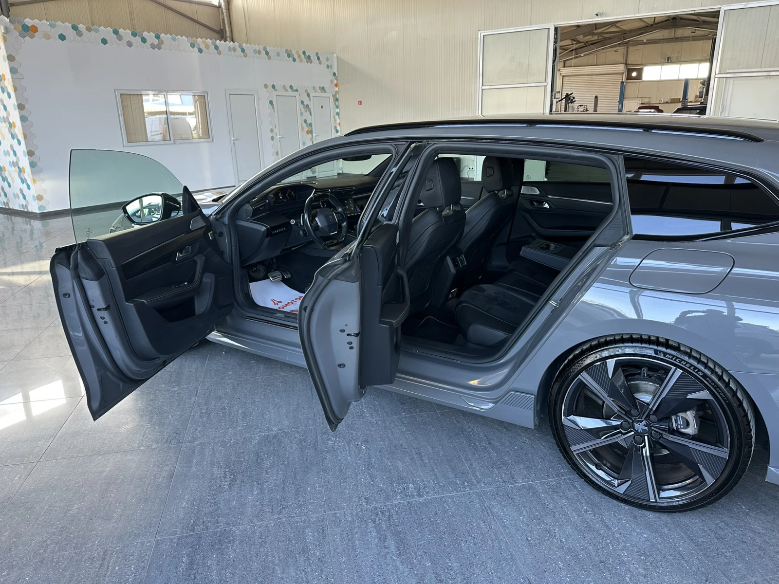 Peugeot 508 PSE 1.6 Plug-in HYBRID AWD 360 e-EAT8 | Mobile.bg   9